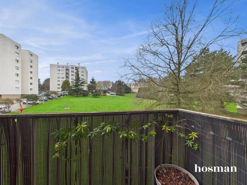 Appartement - 91 m² - 4 pièces