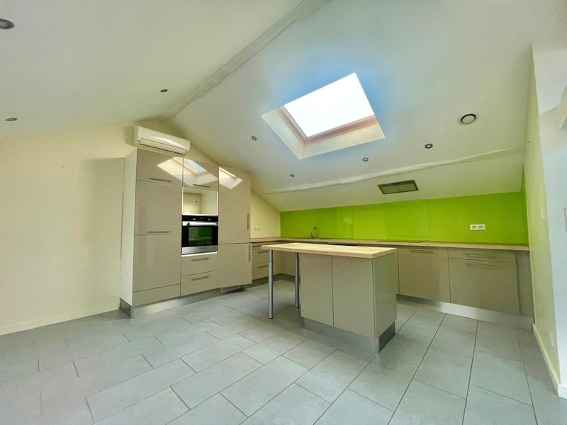 Appartement - 119 m² - 3 pièces