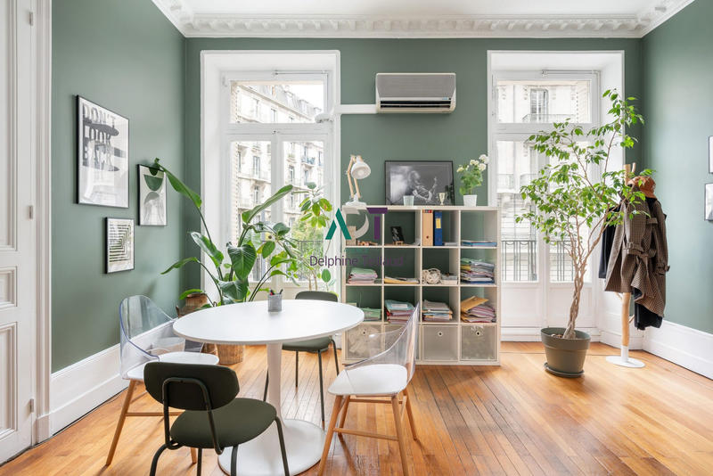 Appartement - 163 m² - 7 pièces