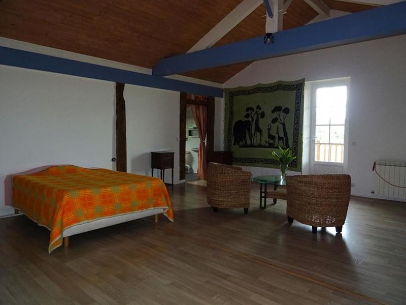 Maison - 251 m² - 8 pièces