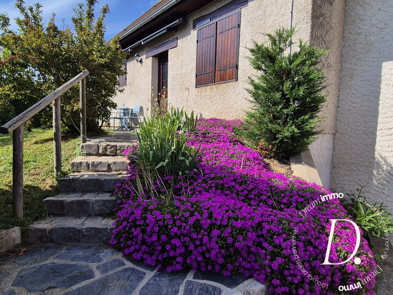 Maison traditionnelle - 120 m² - 6 pièces