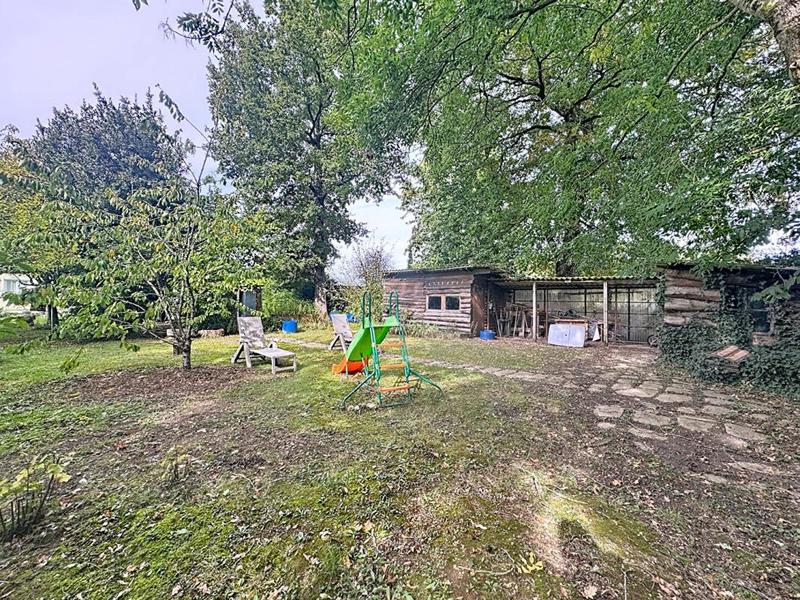 Maison - 85 m² - 5 pièces