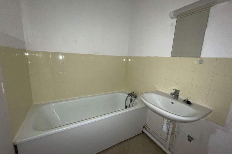 Appartement - 79 m² - 4 pièces