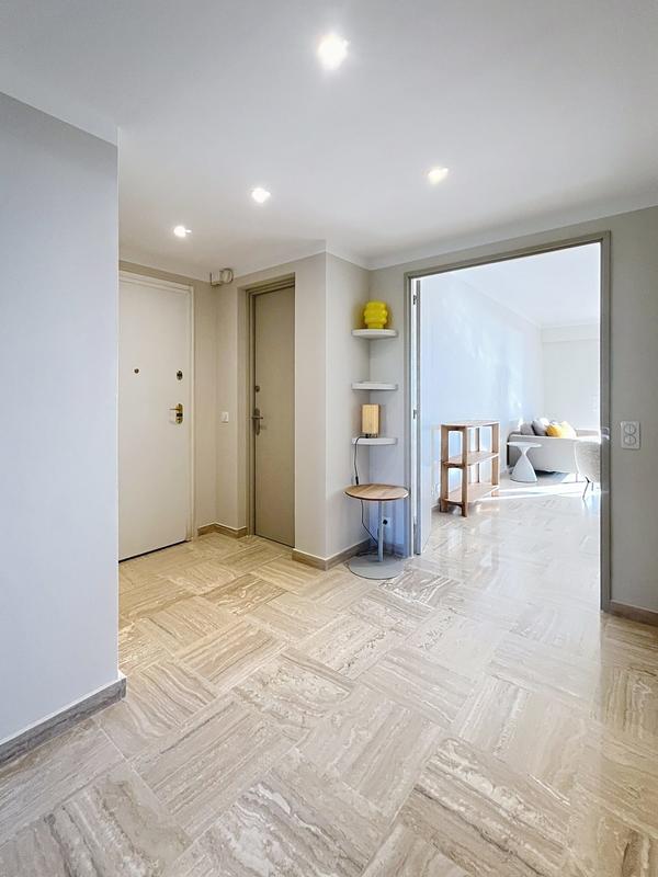 Appartement - 67 m² - 2 pièces