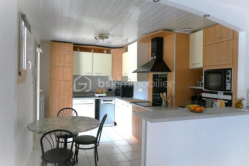 Villa - 100 m² - 6 pièces