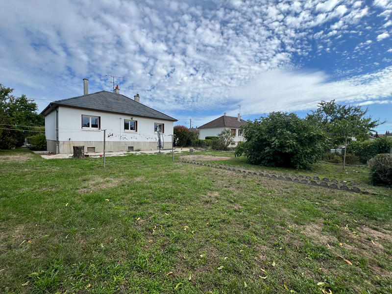 Maison - 107 m² - 6 pièces