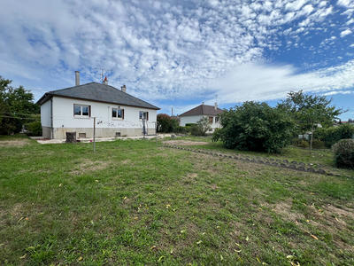 Maison - 107 m² - 6 pièces