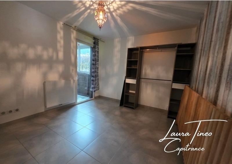 Appartement - 75 m² - 4 pièces