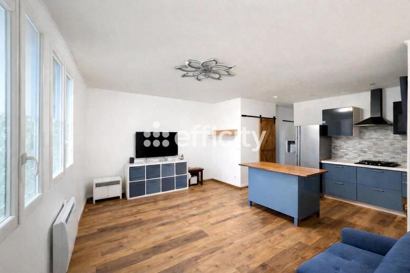 Appartement ancien - 33 m² - 2 pièces