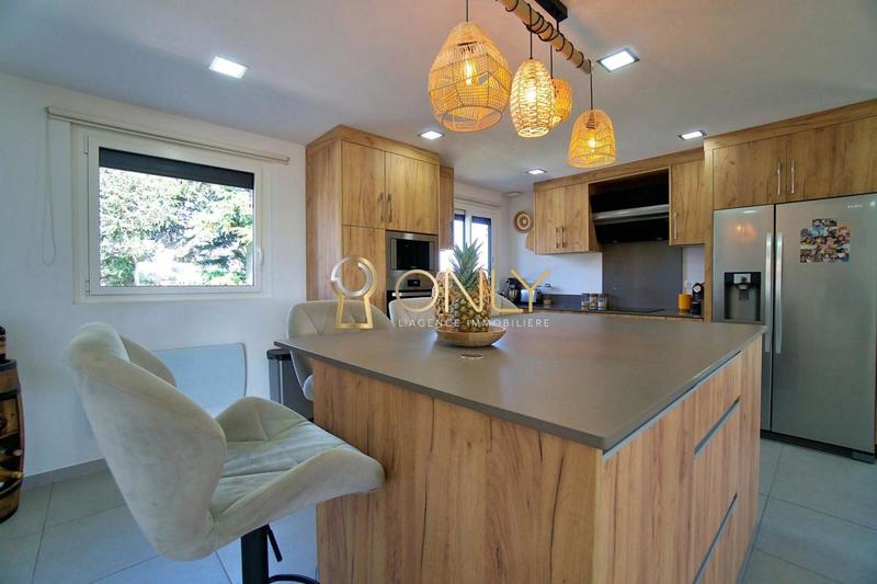 Maison - 125 m² - 4 pièces