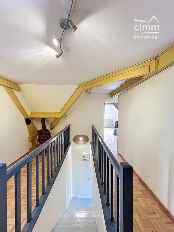 Maison - 177 m² - 6 pièces