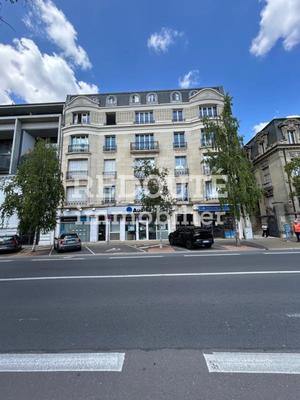 Local commercial - 50 m² - 2 pièces