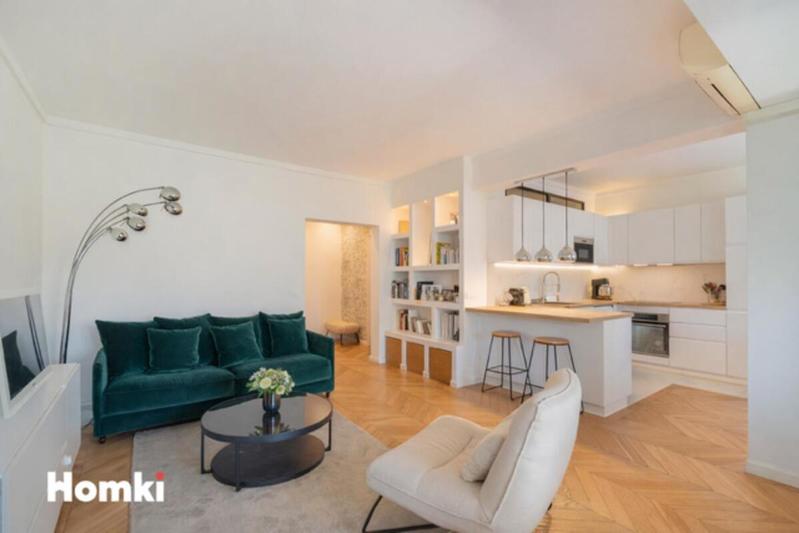 Appartement - 81 m² - 3 pièces