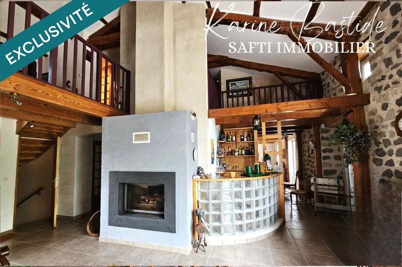 Maison - 270 m² - 12 pièces