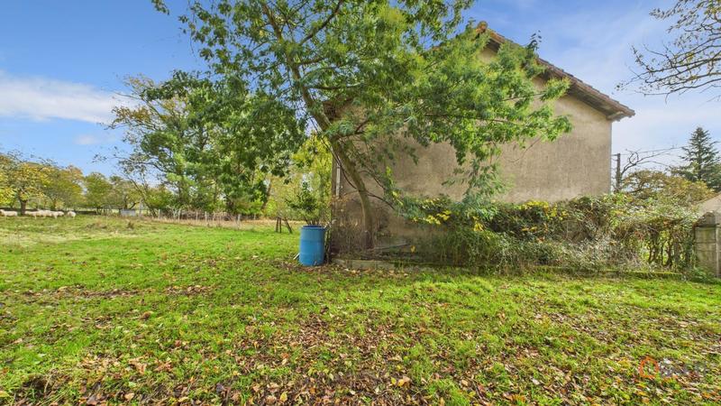 Maison - 90 m² - 2 pièces