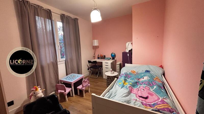 Maison - 92 m² - 4 pièces