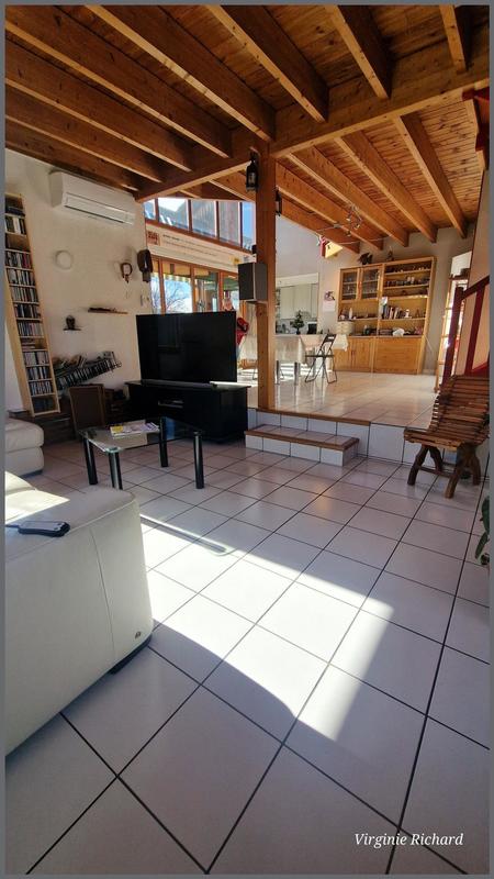 Maison - 155 m² - 6 pièces