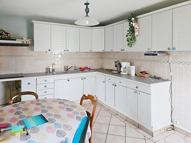 Maison - 200 m² - 7 pièces