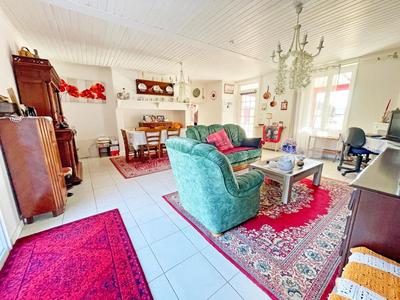 Maison en pierre - 95 m² - 3 pièces