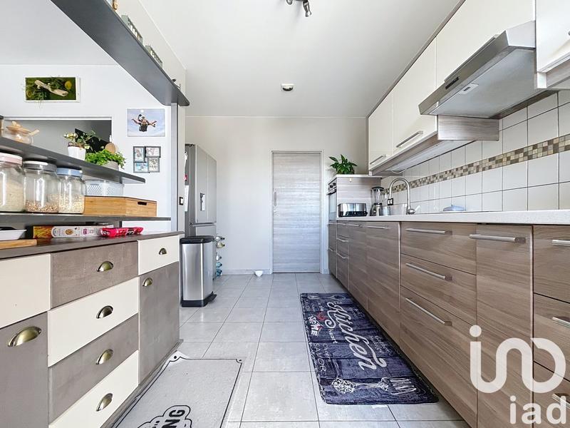 Appartement - 90 m² - 4 pièces