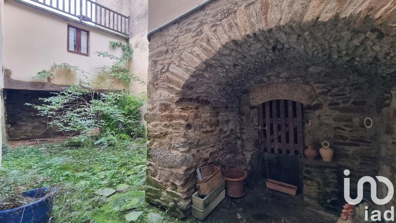 Maison de village - 250 m² - 8 pièces