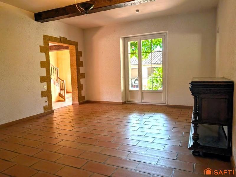 Maison - 219 m² - 6 pièces