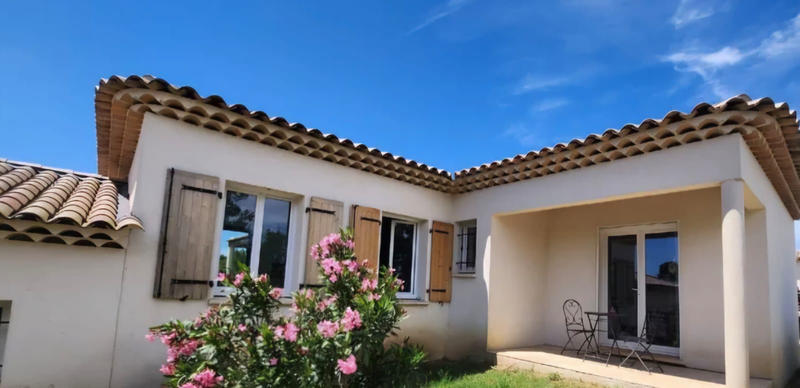 Maison - 223 m² - 8 pièces