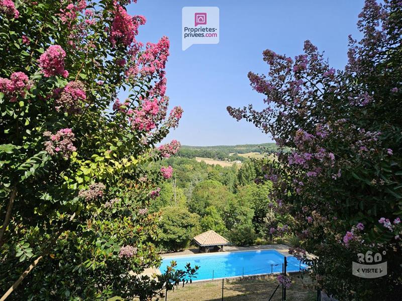 Maison - 145 m² - 6 pièces