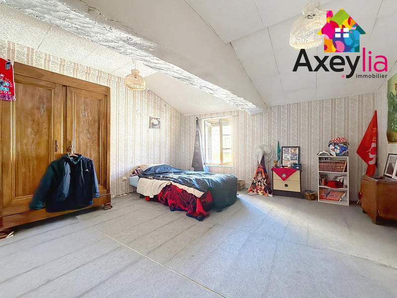 Maison - 146 m² - 6 pièces