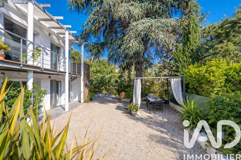 Maison de maîtres - 111 m² - 4 pièces