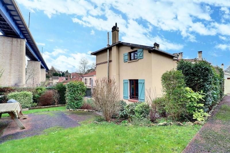 Maison de ville - 76 m² - 4 pièces