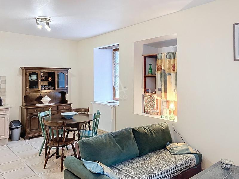 Maison en pierre - 127 m² - 6 pièces