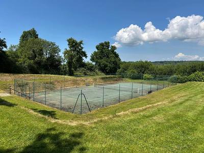 Maison - 300 m² - 11 pièces