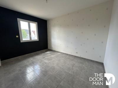 Maison - 98 m² - 5 pièces