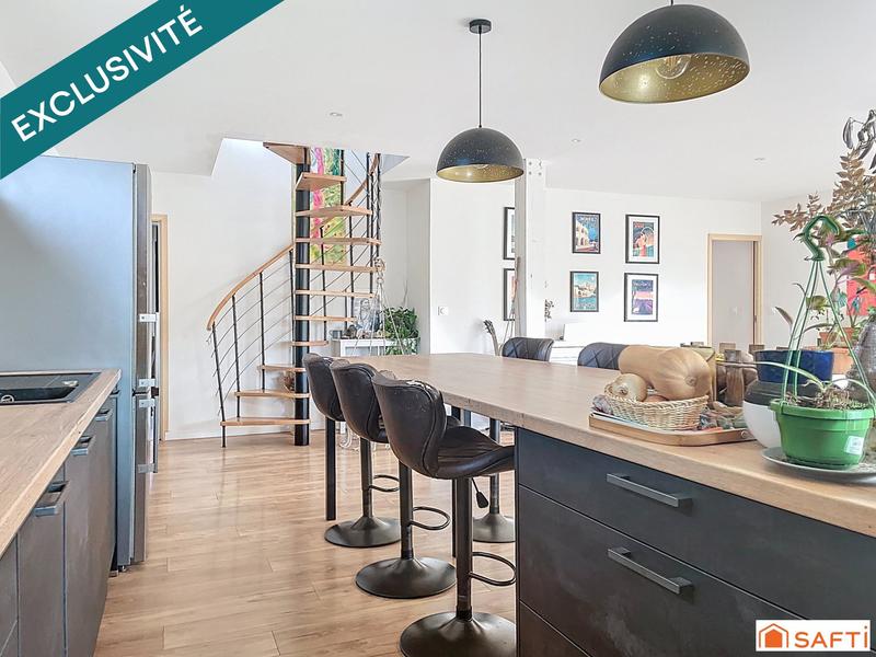 Maison - 115 m² - 4 pièces