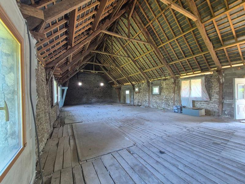 Maison de village - 204 m² - 1 pièce