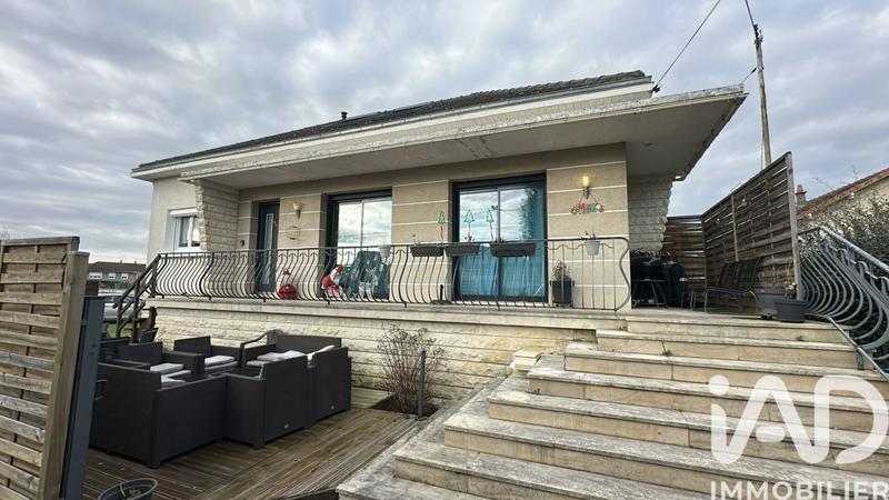 Maison de ville - 130 m² - 8 pièces