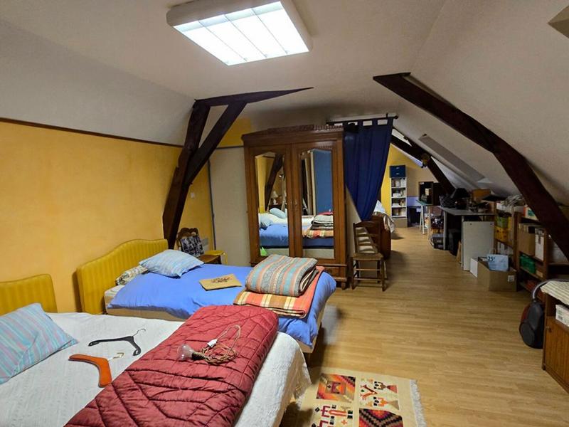 Moulin - 270 m² - 10 pièces