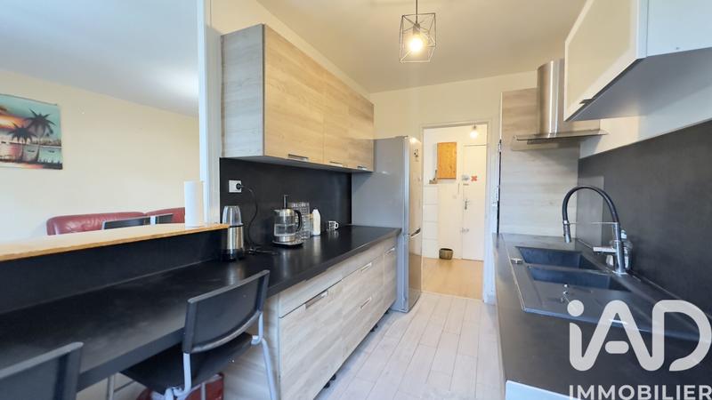 Appartement - 79 m² - 4 pièces