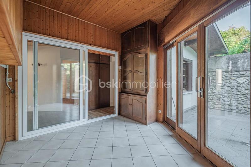 Appartement - 122 m² - 4 pièces