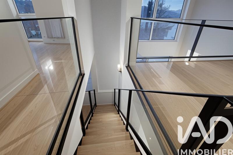 Maison - 158 m² - 7 pièces