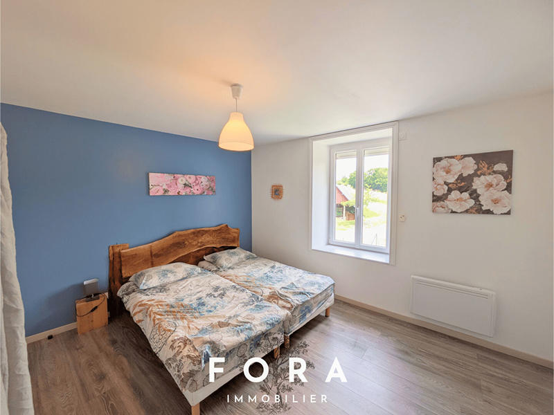 Maison - 140 m² - 6 pièces