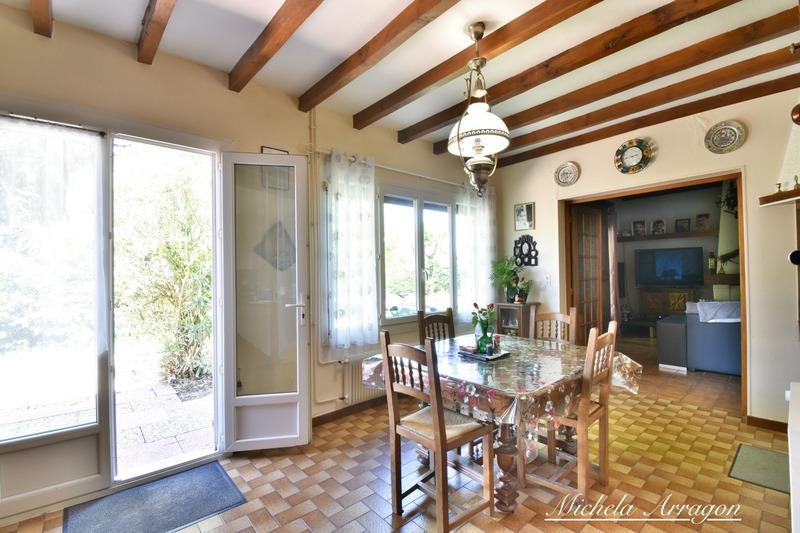 Propriété - 365 m² - 13 pièces