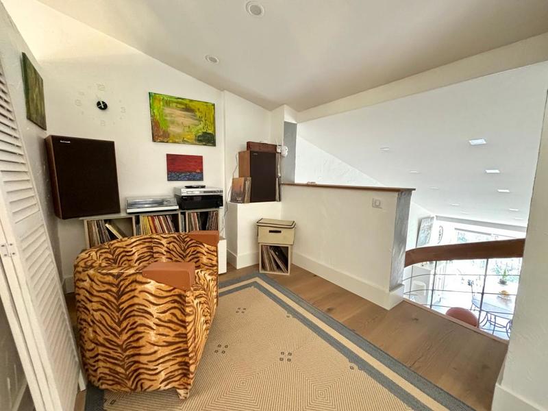 Maison - 167 m² - 5 pièces