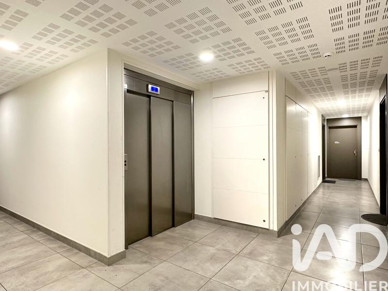 Appartement - 100 m² - 4 pièces