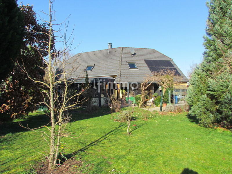 Maison - 180 m² - 7 pièces