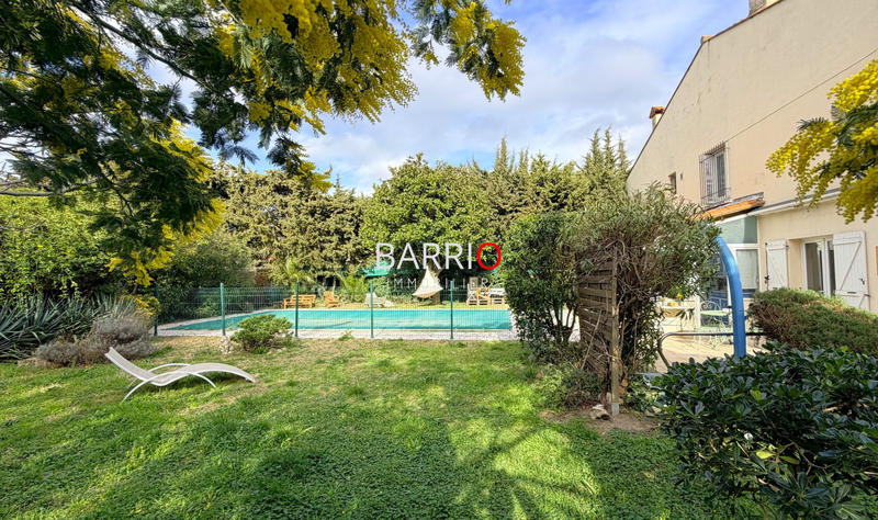 Villa - 215 m² - 7 pièces