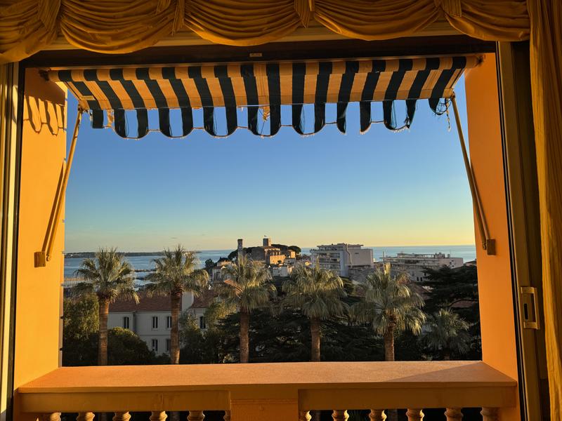 Appartement - 61 m² - 2 pièces