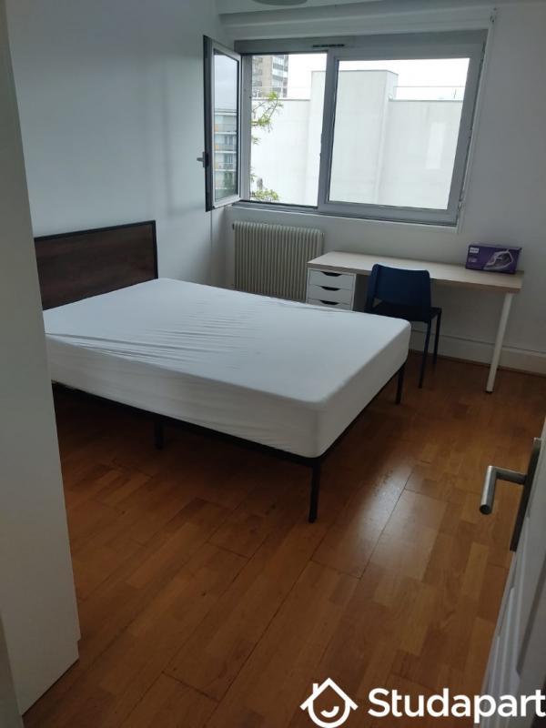 Chambre - 11 m² - 1 pièce