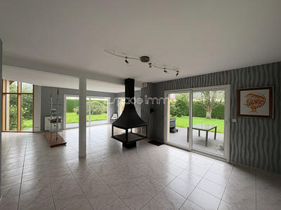Maison - 184 m² - 5 pièces